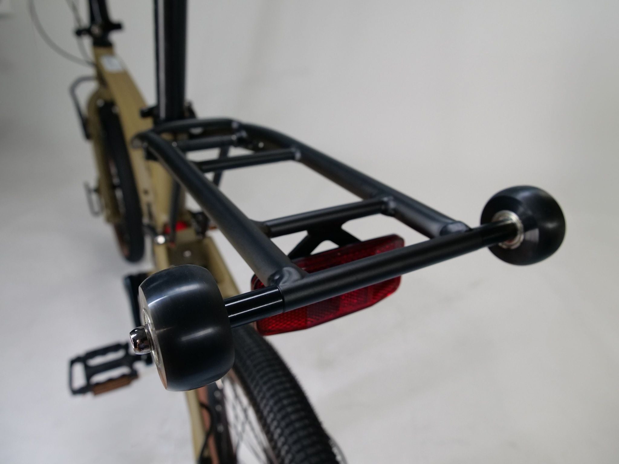 Birdy Jungle Explorer Limited Edition with FIVE Free Gifts | 10-Speed | Performance Foldable Bike
