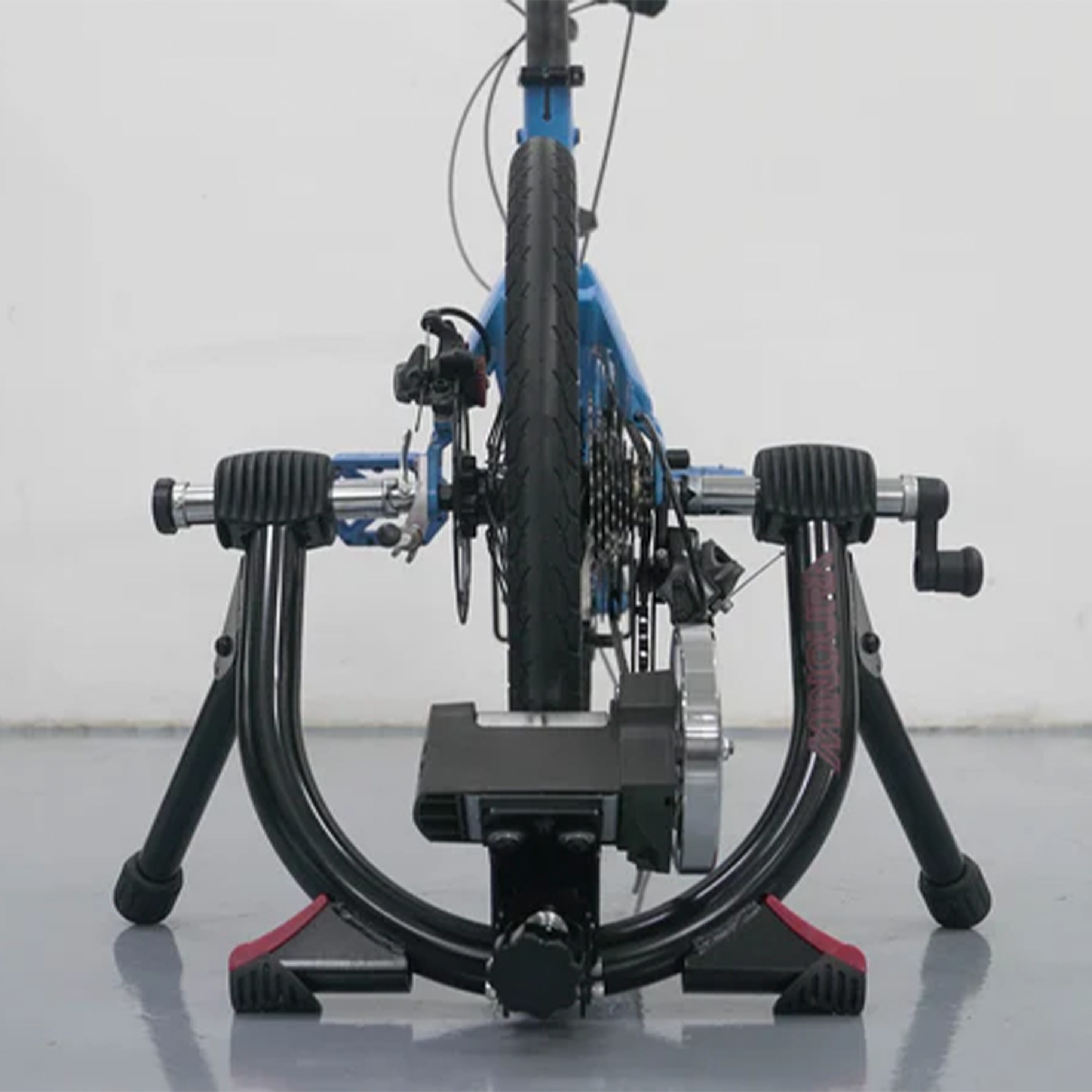 Minoura Bike Trainer