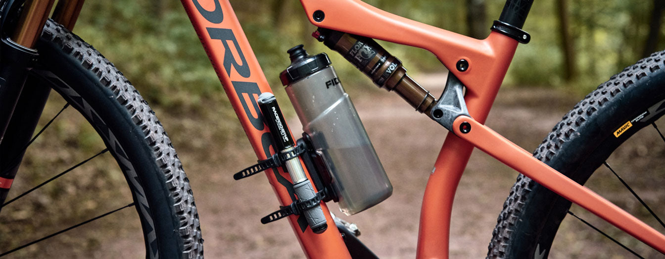 Fidlock TWIST bottle 600 + uni base - Mighty Velo