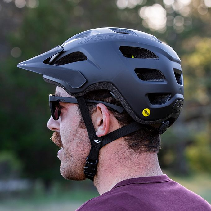 GIRO Fixture Helmet (Universal Size) - Mighty Velo